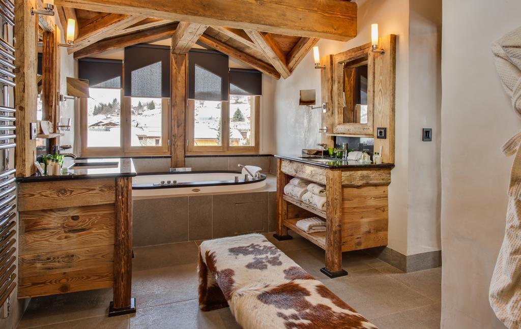 La Bouitte - Hotel Relais & Chateaux Сен-Мартен-дьо-Белвил Стая снимка