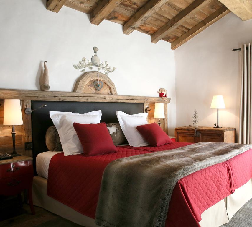 La Bouitte - Hotel Relais & Chateaux Сен-Мартен-дьо-Белвил Стая снимка