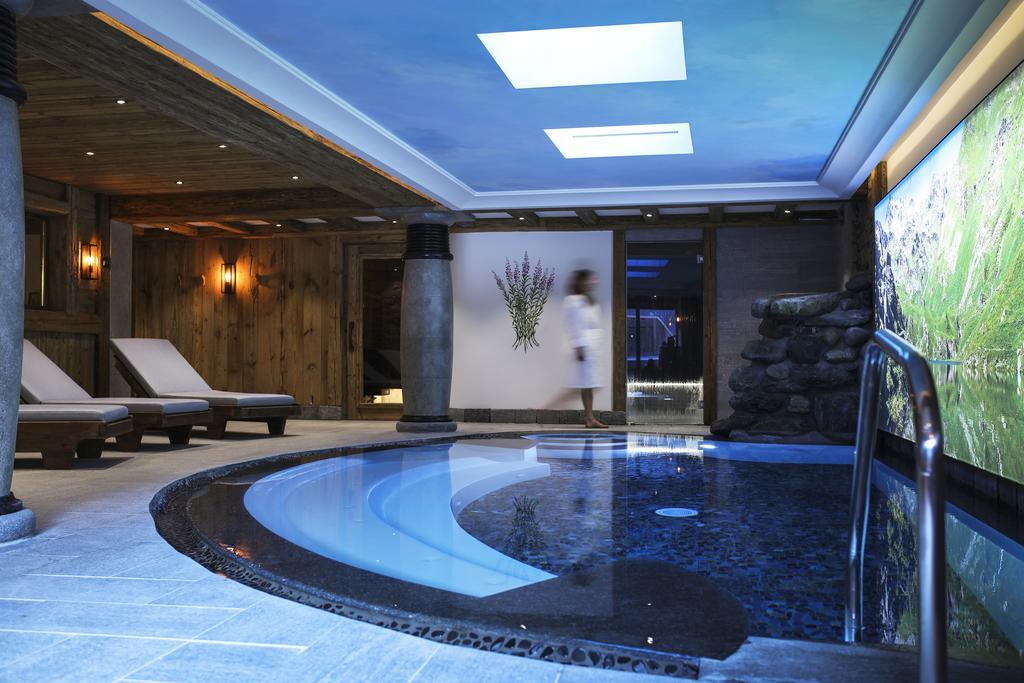 La Bouitte - Hotel Relais & Chateaux Сен-Мартен-дьо-Белвил Екстериор снимка